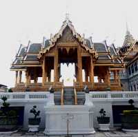 ศิลปะไทยแท้ พระทึ่นั่งิาภรณ์พิโมกช์ปราสาท✨️