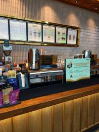 ร้าน Starbucks ตึก SIAMSCAPE 