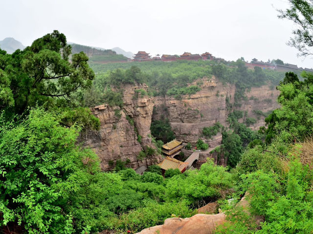 河北蒼巖山懸空寺旅遊攻略  