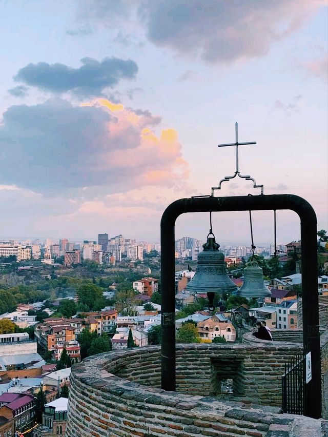 格魯吉亞首都以及著名旅遊城市第比利斯旅行攻略，適合打卡拍照📸