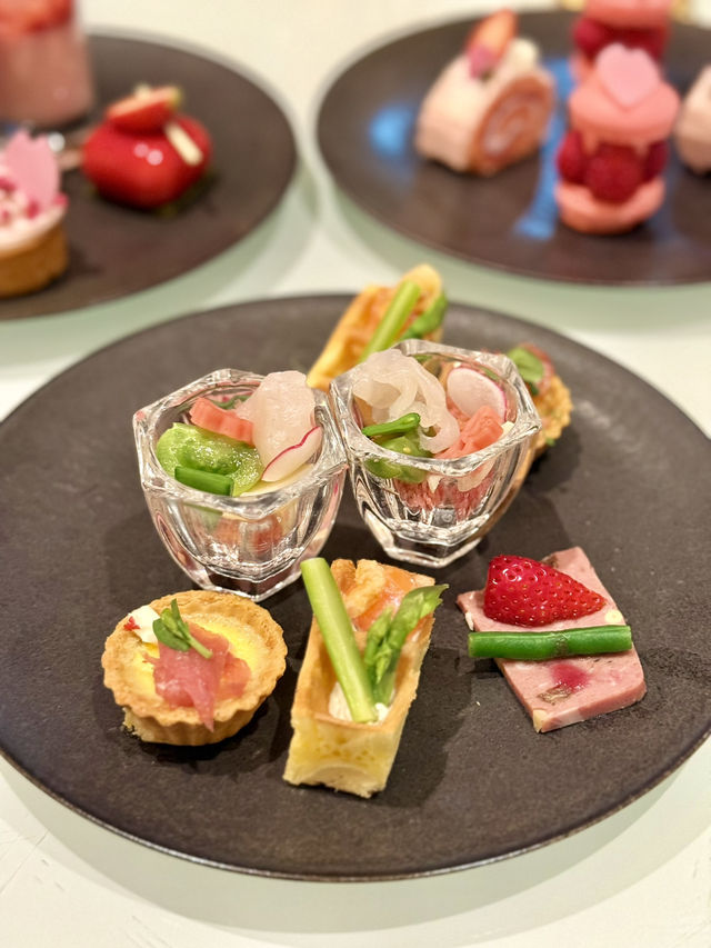 Springtime Indulgence: Sakura Afternoon Tea🌸