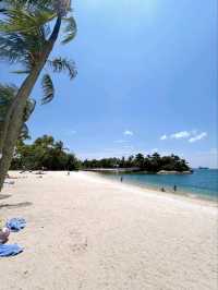 Pahlawan Beach: A Gateway to Outdoor Adventure on Sentosa