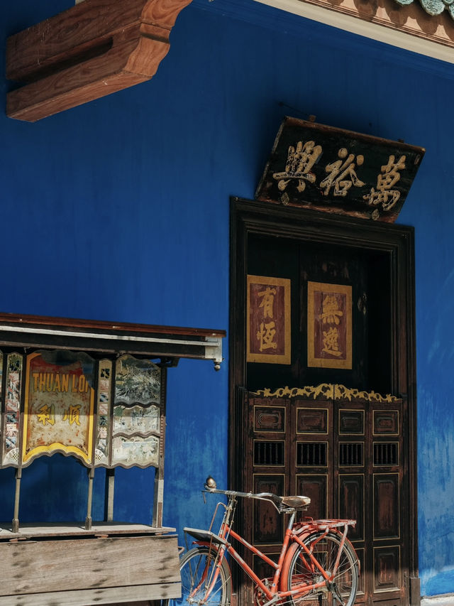 Penang’s Blue Mansion — Truly Deserving of Its Spot Among the World’s Top 10 Mansions