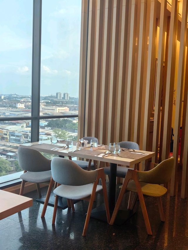 The Garden Grille at Hilton Garden Inn Puchong Offers Satisfying Dining Experience