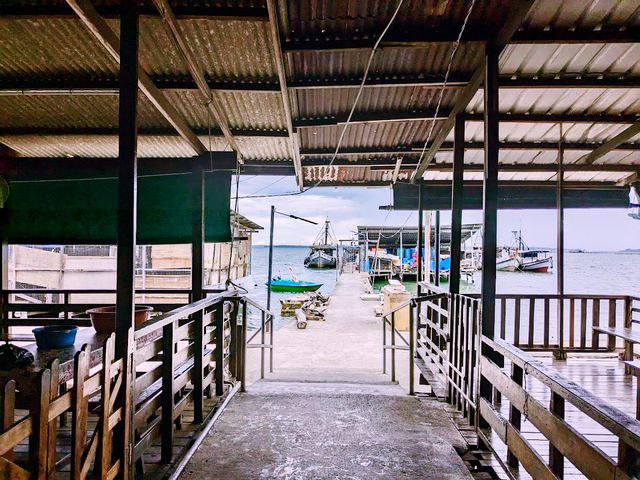 🐟 Kg Pukat Fisherman Village: Where the Sea Breeze & Salted Fish Tell Stories!🌊