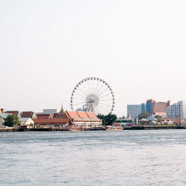 Away Bangkok Riverside Kene