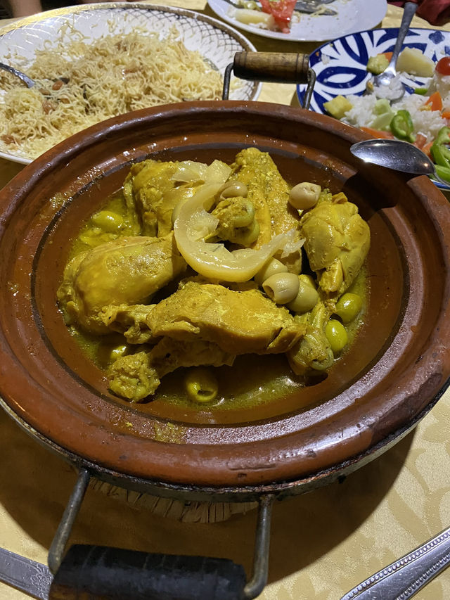 サハラ砂漠🏜️ ラクダに乗ろう〜🐫🏜️💕🇲🇦