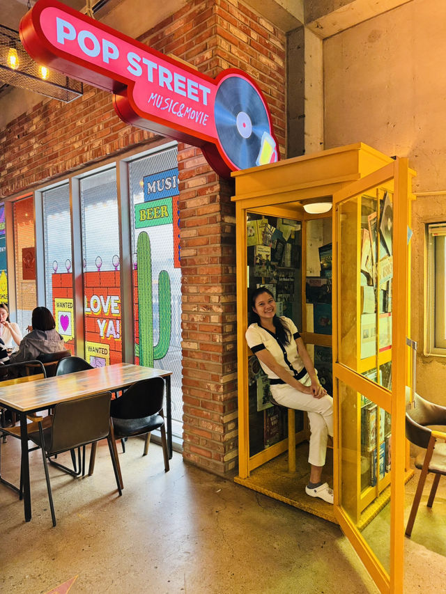 Main Street Vibes: Retro Refreshing