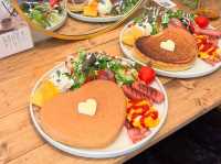 【福岡モーニング】可愛すぎるハート型のパンケーキが食べられるカフェ