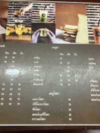 สวนหน้าบ้าน คาเฟ่ & เบเกอรี่โฮมเมค ชลบุรี