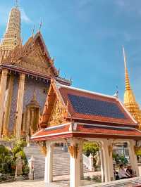 วัดพระแก้วสุดยอดสถานที่ศักดิ์สิทธิ์ที่ต้องมาเยือน
