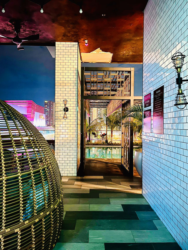 Moxy Hotel: Playful Urban Escape with Style and Chill Vibes