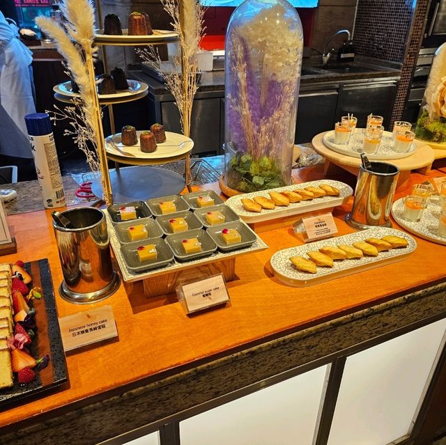 超多海鮮的九龍香格里拉自助餐