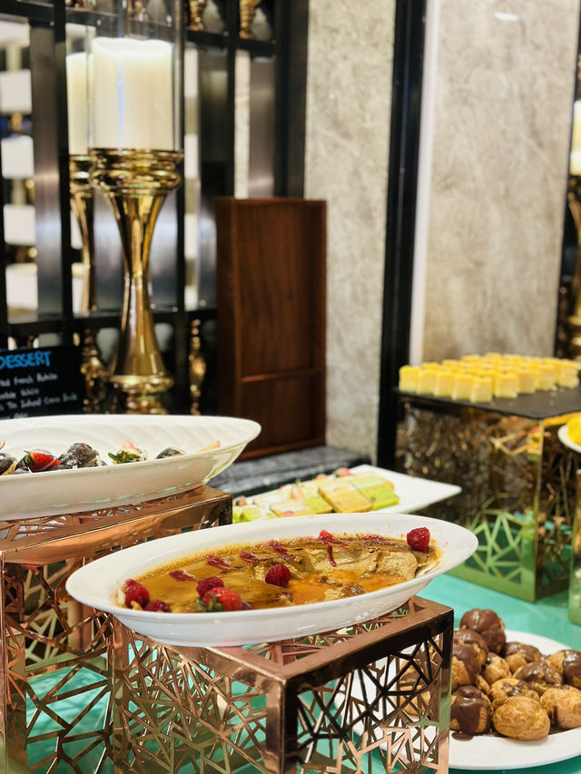 ROYALE RESTAURANT✨All-You-Can-Eat✨International Buffet