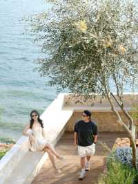 **A Slice of Paradise in Dali: Hushan Yunyin Qungshan Cliff Hotel** 