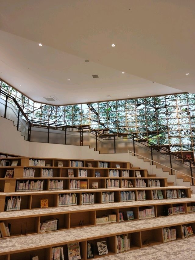 【和歌山】和歌山市民図書館