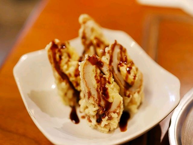 【🇯🇵高松】香川名物「骨付鶏」を堪能できる居酒屋「とり料理 かど弦」