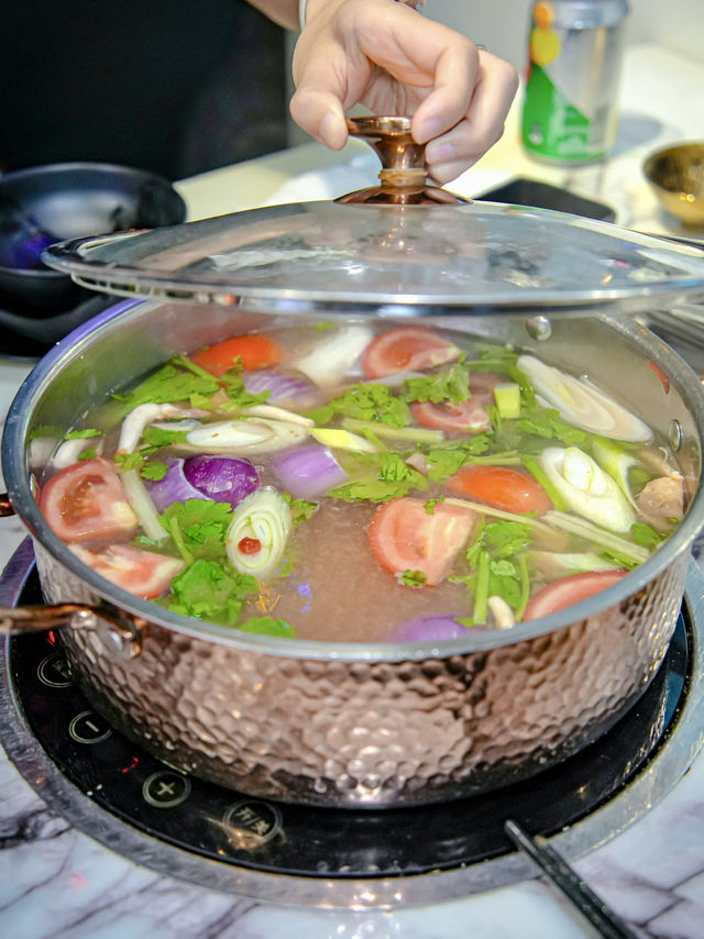任食火鍋嘅天堂，阿爺美食夠瘋狂