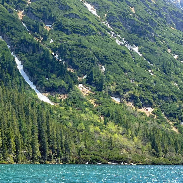 Poland’s Wonderland: The “Eye of the Sea” 💙🌊 A Breathtaking Hiking Guide