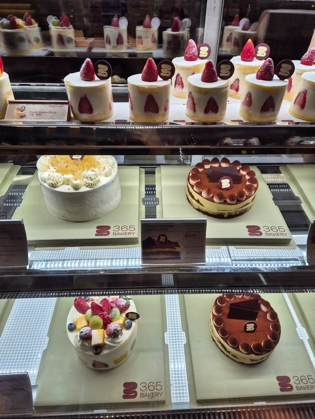 365 Bakery JB 🥐