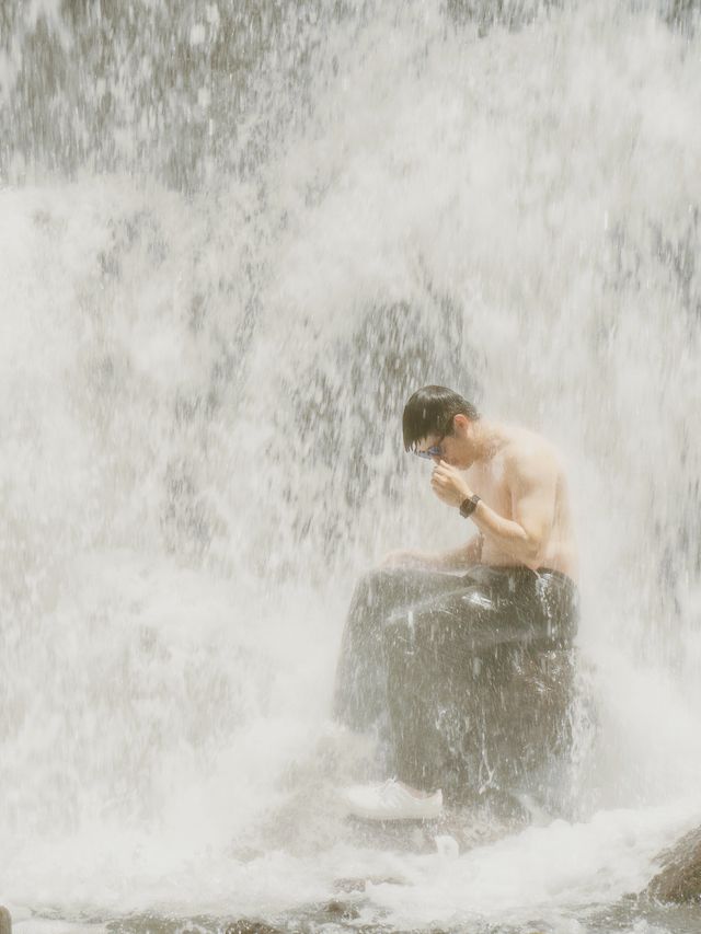 💦Tumpak Sewu 瀑布：森林中的千絲水簾洞