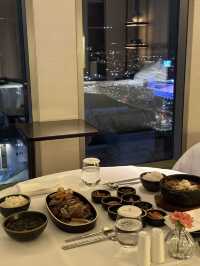 포시즌스 서울 솔직 후기 - 누나 덕분에 무료 숙박! 코너룸 업그레이드 대박 🏙️