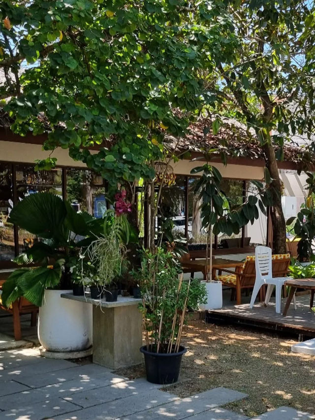 KooN Cafe 