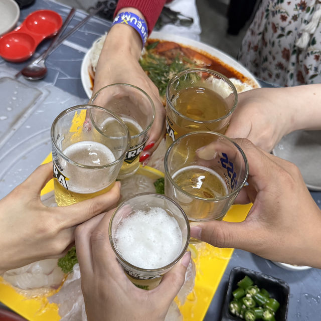 속초해수욕장 술집 정돈이네 회짱포차