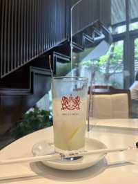 ☕️【京都・イノダコーヒ】 「コーヒーの香りが街の記憶になる」老舗喫茶で味わう、京都らしい朝の時間