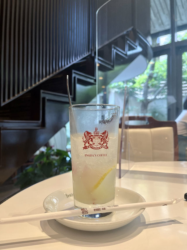 ☕️【京都・イノダコーヒ】 「コーヒーの香りが街の記憶になる」老舗喫茶で味わう、京都らしい朝の時間