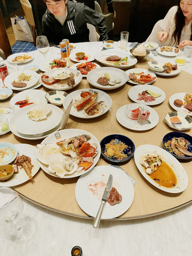 마카오 최고의 뷔페! 랍스타 무제한, 시티오브 드림의 메짜9!