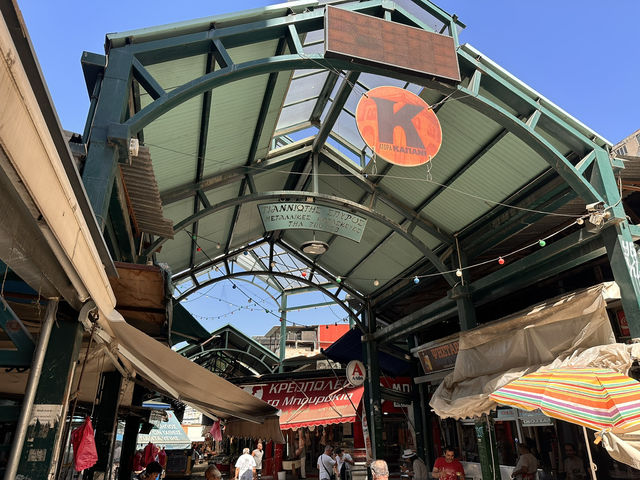 【Kapani Market（カパニ・マーケット）｜地元の暮らしが息づく、テッサロニキ最古の市場】