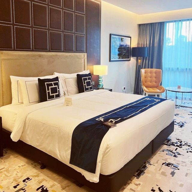 The Face Suites Hotel