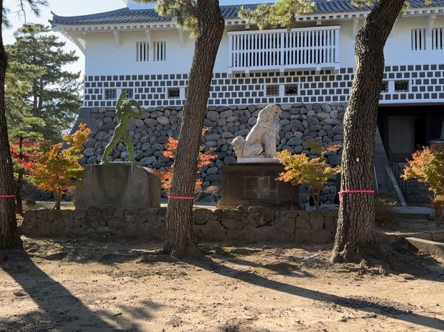 Shimabara Castle: A Hidden Gem of Samurai, Rebellion, and Tranquil Views