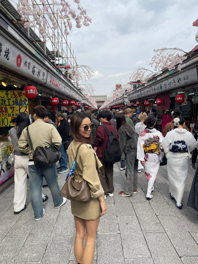 人潮推我過雷門，撞翻古今東京⛩️