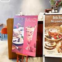Blue Leaf Cafe