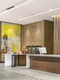 🌇 Hyatt Place JB – Shop, Sleep, Repeat! 🛍️🛏️