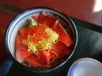 🚢 魚の駅生地 できたて館 航海灯 – Fresh Seafood Right by the Port