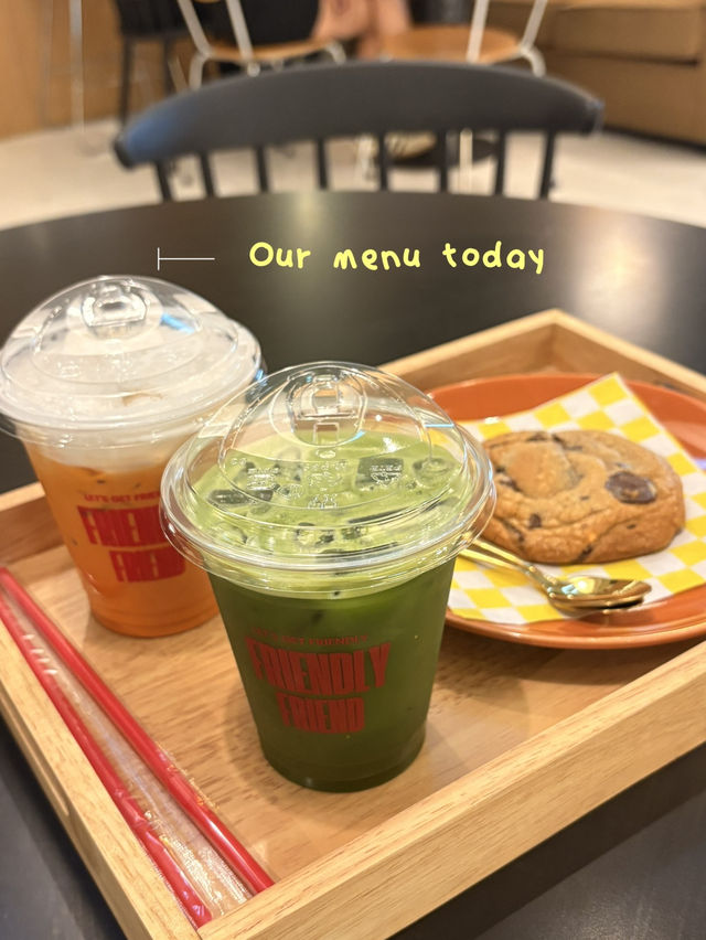 คาเฟ่ Friendly Friend | Pattaya 👀🛼🧁