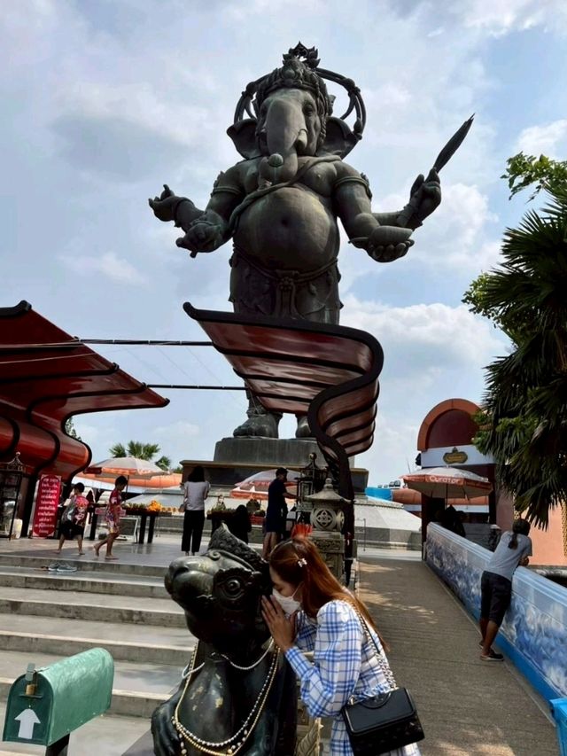 อุทยานพระพิฆเนศ องค์ยืน ฉะเชิงเทรา