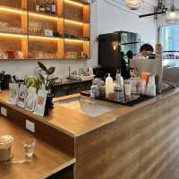🌿 Hide and Sip Coffee คาเฟ่เล็กๆ 
