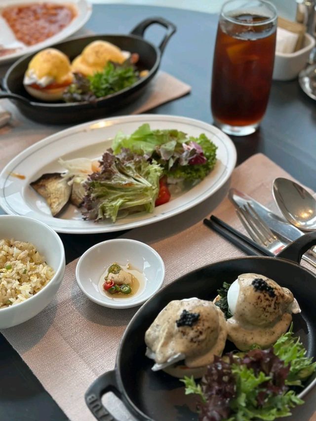 🏨🌟 Waldorf Astoria Bangkok – Sophisticated Luxury in the City Center 🇹🇭