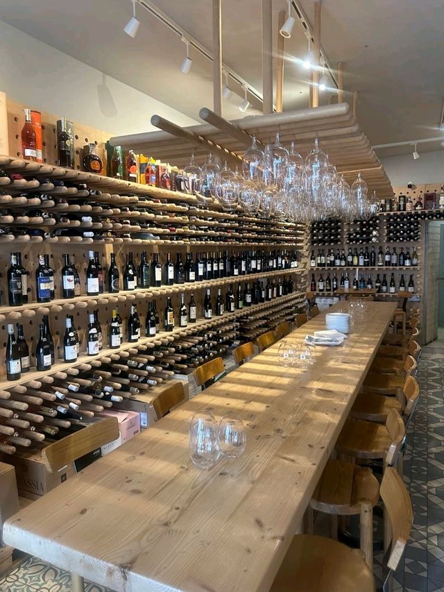 VINO Wines and More