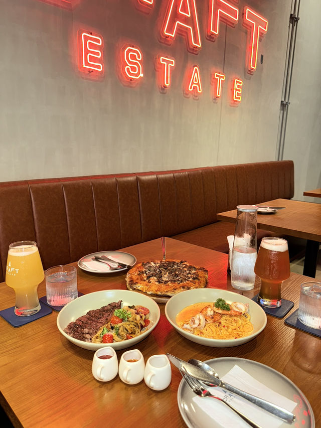 Craft Estate | คาเฟ่สุดชิควิวสะพานเจษ