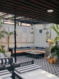 Sanouva Hotel