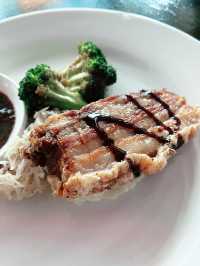 Bavarian Bierhaus – Authentic German Flavors in a Cozy Setting 