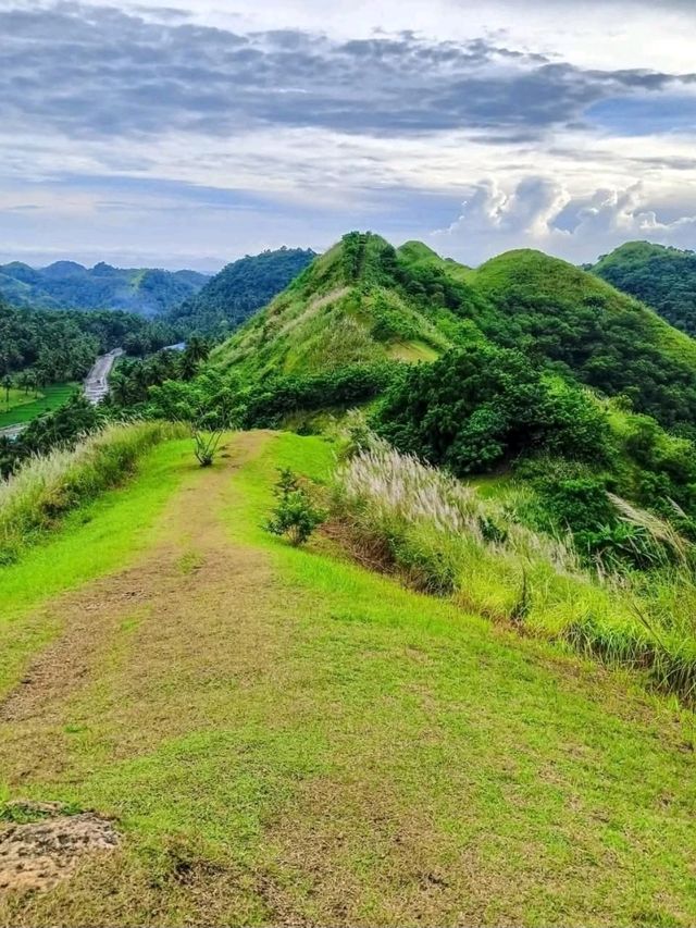 Waves of Green – Quitinday Hills, Camalig, Albay