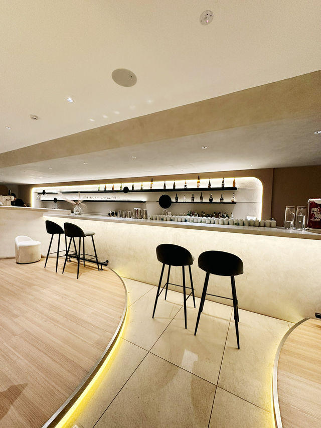 甘美な芸術との出会い：Nucre Patisseriesで過ごす至福の午後
