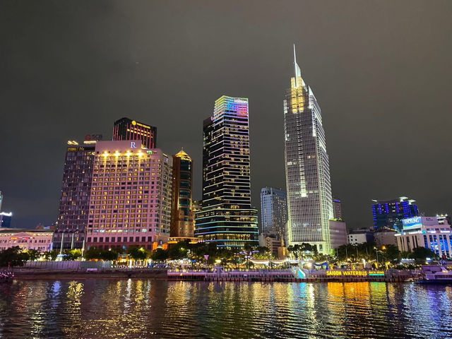 越南旅遊 胡志明夜景 富國島麗笙渡假村 大世界