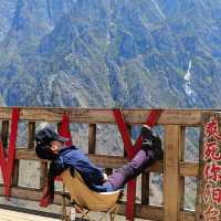 Hiking Tiger Leaping Gorge: An Epic Journey Through One of the World’s Deepest Canyons